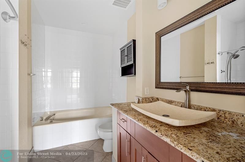 2005 Oceanwalk Terrace Pompano Beach FL 33062