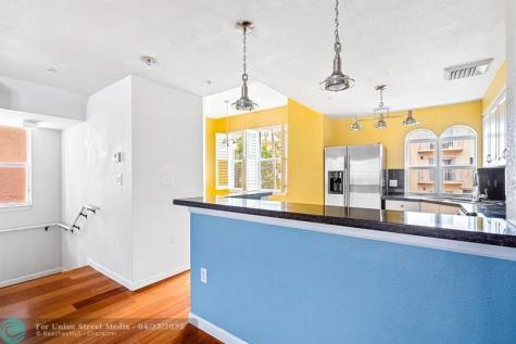 2005 Oceanwalk Terrace Pompano Beach FL 33062