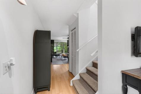 6621 Via Regina Boca Raton FL 33433