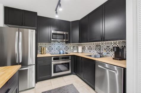 6621 Via Regina Boca Raton FL 33433