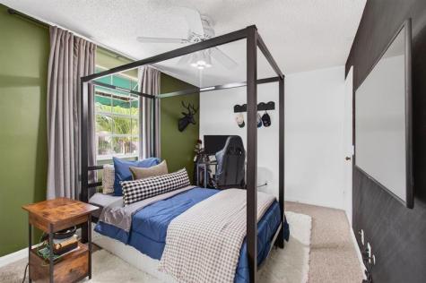 6621 Via Regina Boca Raton FL 33433