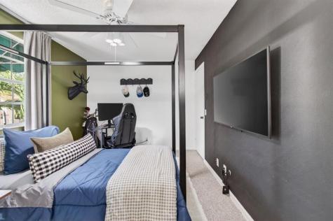 6621 Via Regina Boca Raton FL 33433