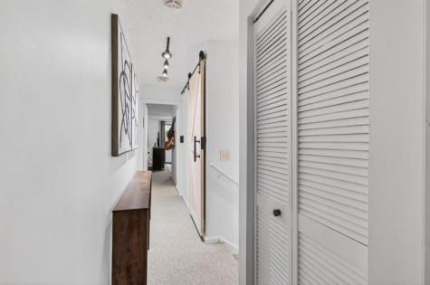 6621 Via Regina Boca Raton FL 33433