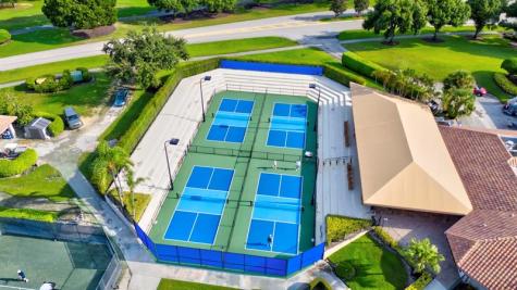 6621 Via Regina Boca Raton FL 33433