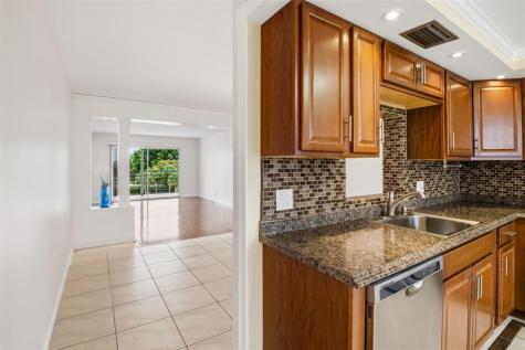 2505 Antigua Terrace Coconut Creek FL 33066