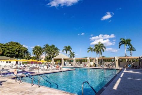 2505 Antigua Terrace Coconut Creek FL 33066