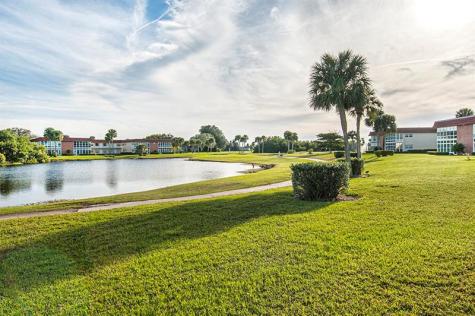 5 Vista Palm Lane Vero Beach FL 32962