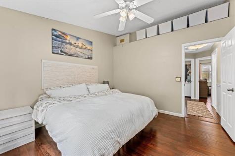 20815 NW 2nd Street Pembroke Pines FL 33029