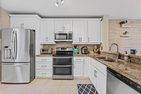 20815 NW 2nd Street Pembroke Pines FL 33029