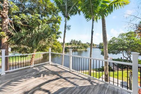 700 Kensington Place Wilton Manors FL 33305