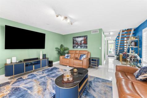 700 Kensington Place Wilton Manors FL 33305