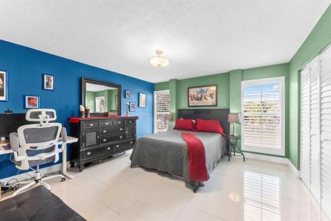 700 Kensington Place Wilton Manors FL 33305