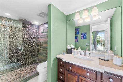 700 Kensington Place Wilton Manors FL 33305