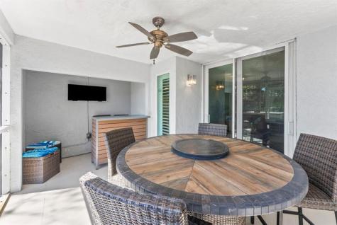700 Kensington Place Wilton Manors FL 33305