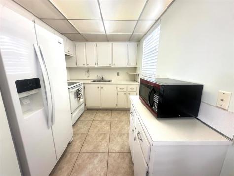 289 Markham N Deerfield Beach FL 33442