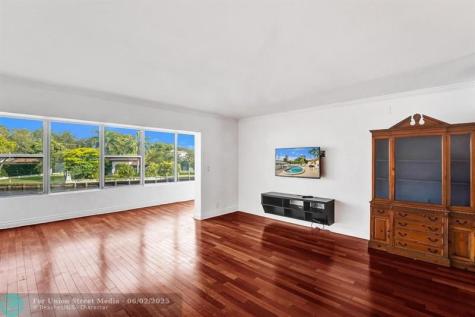 818 SE 4th Street Fort Lauderdale FL 33301