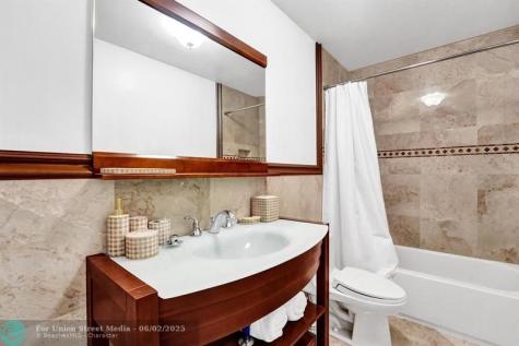 818 SE 4th Street Fort Lauderdale FL 33301