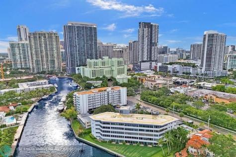 818 SE 4th Street Fort Lauderdale FL 33301