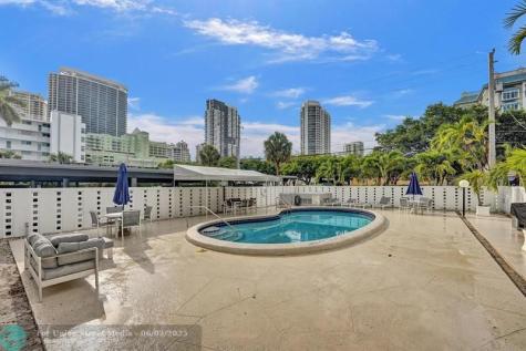 818 SE 4th Street Fort Lauderdale FL 33301