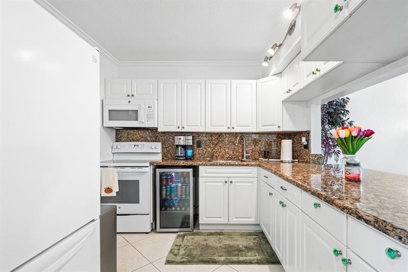 9280 SW 3rd Street Boca Raton FL 33428