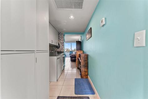 2508 Bay Drive Pompano Beach FL 33062