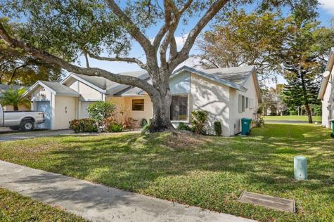 7917 NW 62nd Court Tamarac FL 33321