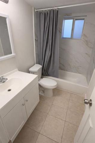 7910 Taft Street Pembroke Pines FL 33024
