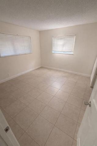 7910 Taft Street Pembroke Pines FL 33024