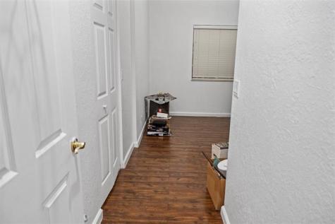4609 SW 75th Way Davie FL 33314