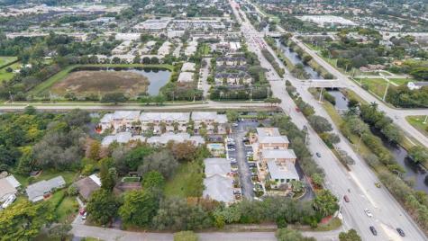 4609 SW 75th Way Davie FL 33314
