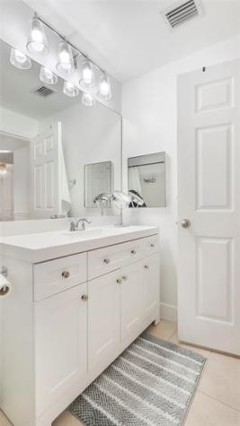 533 NE 3rd Avenue Fort Lauderdale FL 33301