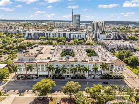 533 NE 3rd Avenue Fort Lauderdale FL 33301