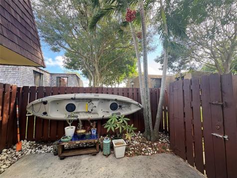 294 Arabian Road Palm Springs FL 33461