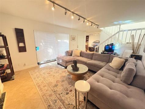 294 Arabian Road Palm Springs FL 33461