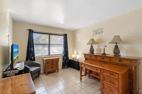 6080 NW 3rd Street Margate FL 33063