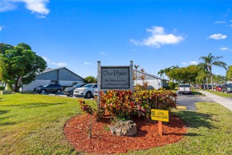 6080 NW 3rd Street Margate FL 33063