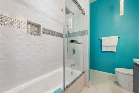 1744 NE 9th Street Fort Lauderdale FL 33304