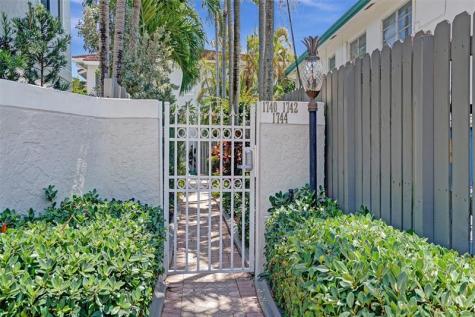 1744 NE 9th Street Fort Lauderdale FL 33304