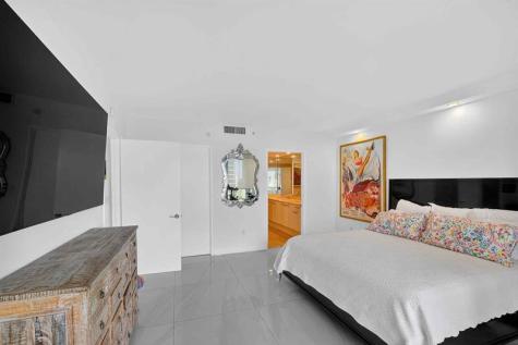 3350 SW 27 Avenue Coconut Grove FL 33133