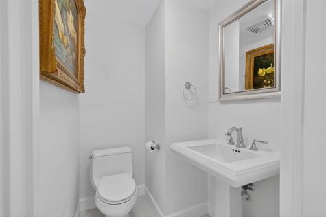3350 SW 27 Avenue Coconut Grove FL 33133
