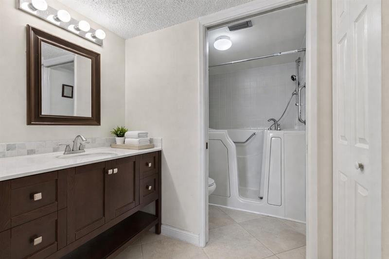 19000 Stewart Circle Boca Raton FL 33496