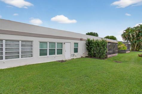 19000 Stewart Circle Boca Raton FL 33496