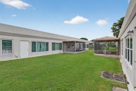 19000 Stewart Circle Boca Raton FL 33496