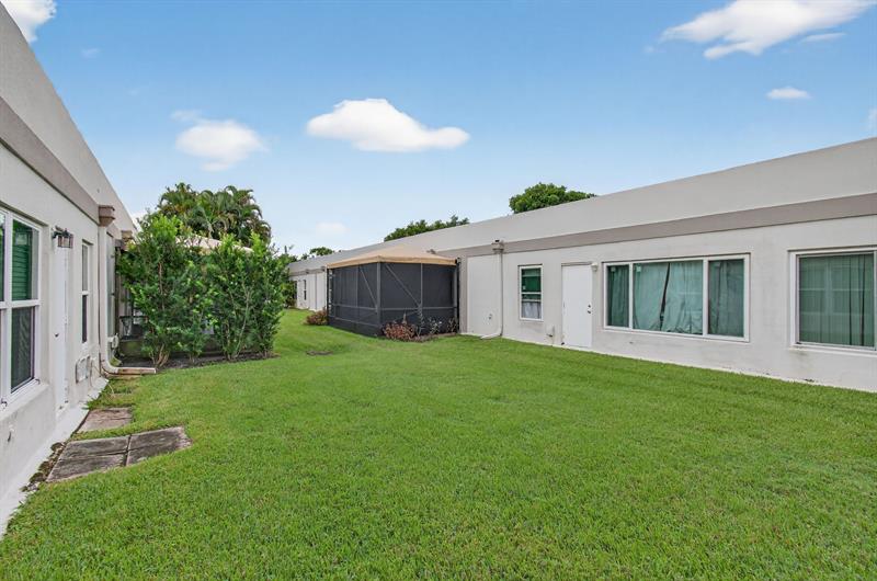 19000 Stewart Circle Boca Raton FL 33496