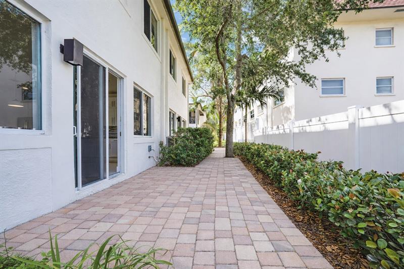 131 SE 7th Avenue Pompano Beach FL 33060