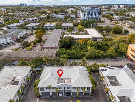 131 SE 7th Avenue Pompano Beach FL 33060