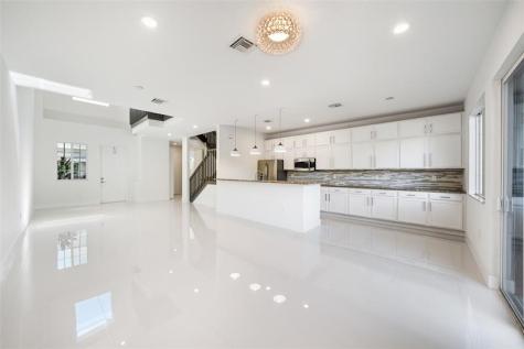 131 SE 7th Avenue Pompano Beach FL 33060