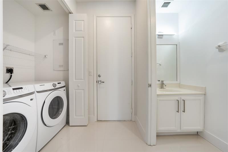 131 SE 7th Avenue Pompano Beach FL 33060