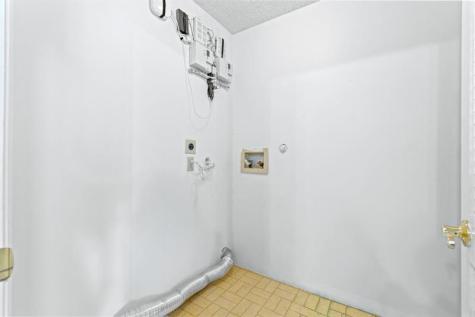 18801 Candlewick Drive Boca Raton FL 33496