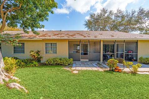 18801 Candlewick Drive Boca Raton FL 33496